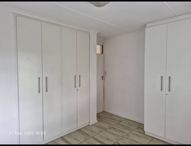 2 BEDROOM SIMPLEX FOR SALE IN MALVERN